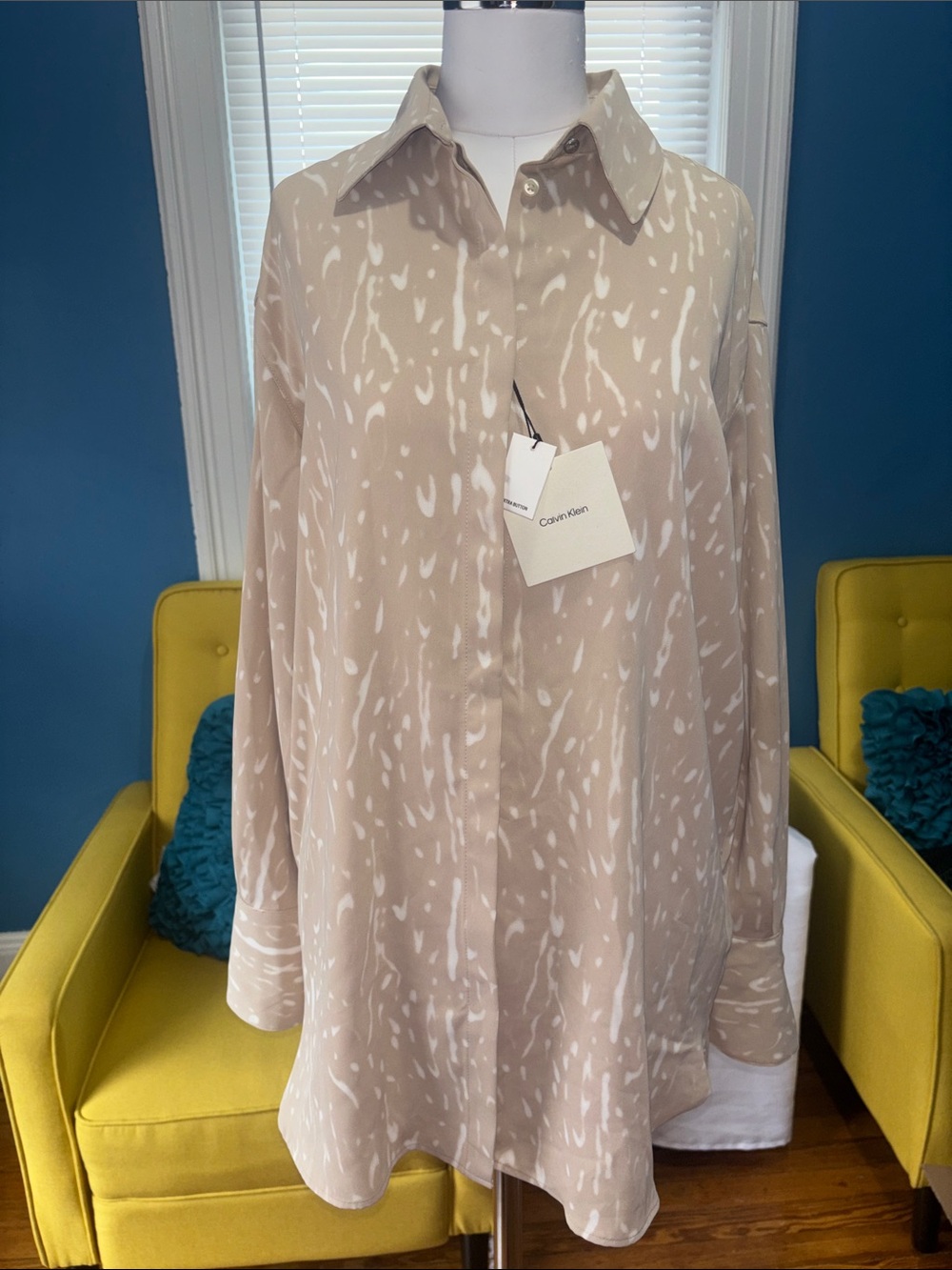Calvin Klein Beige and White Abstract-Print Button-Down Blouse